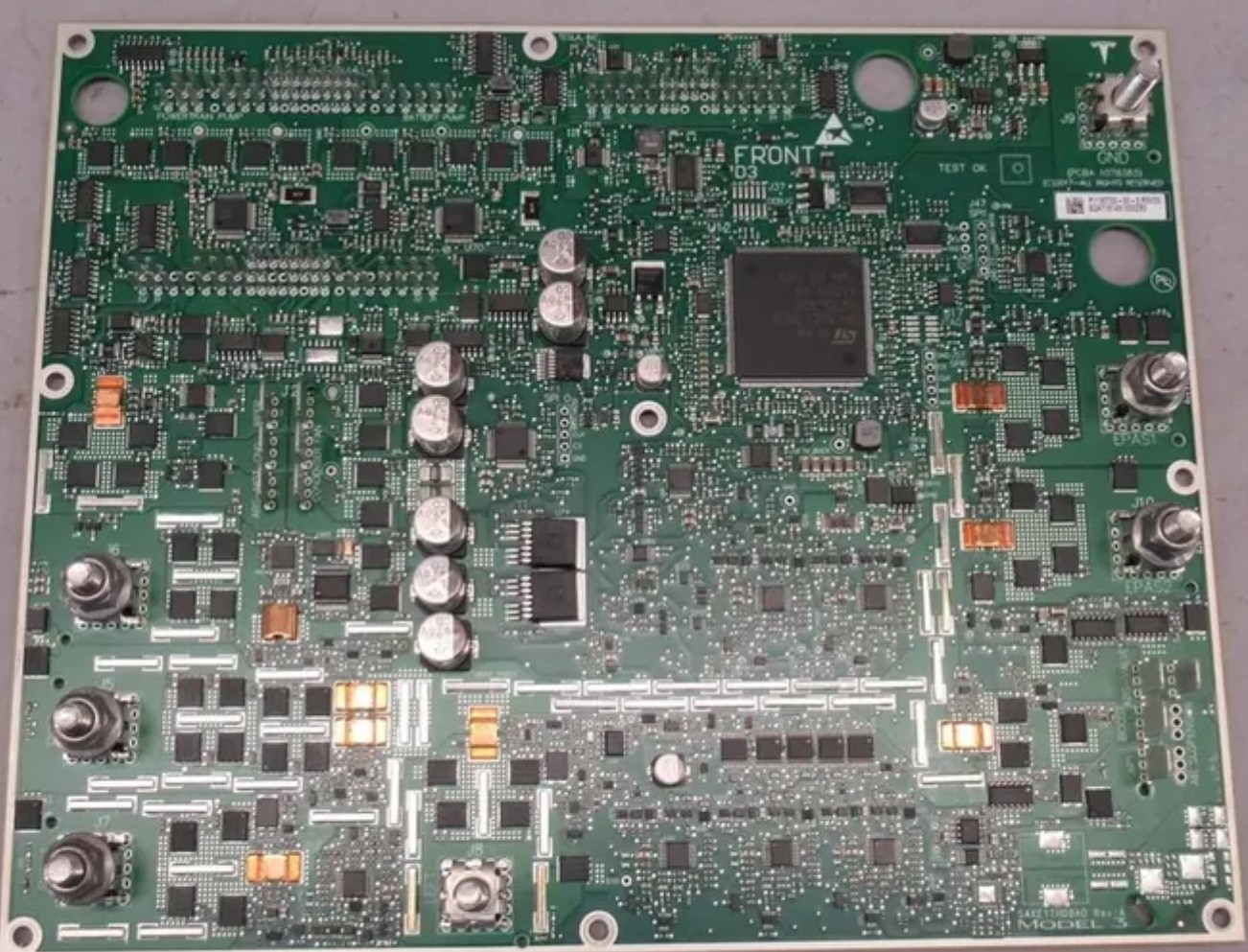 Vehicle controller assembly, front view